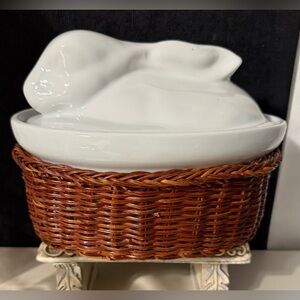Vintage French Rabbit casserole dish. White porcelain w/wicker basket.